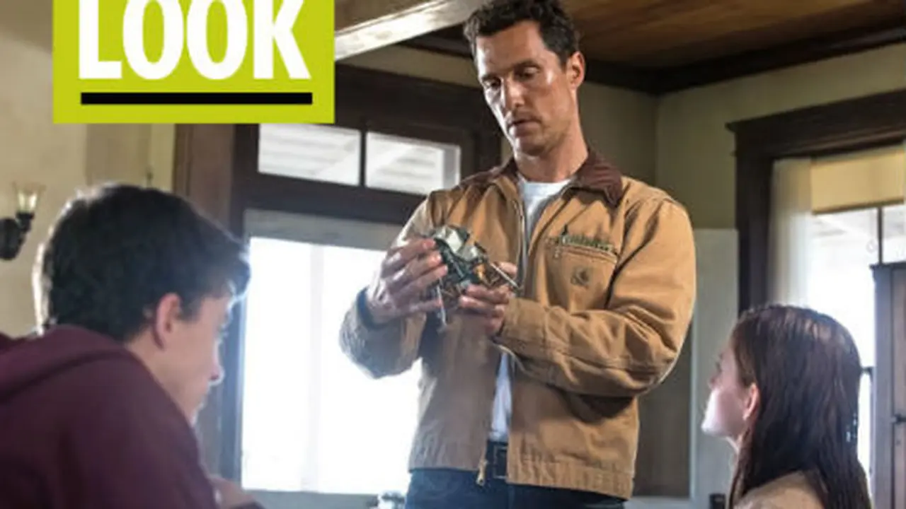 Matthew McCounaghey Unjuk Gigi di Foto Perdana Interstellar