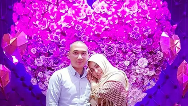 Rumah Tangga Diisukan Retak, Ini 7 Momen Manis Jane Shalimar dan Arsya Wijaya