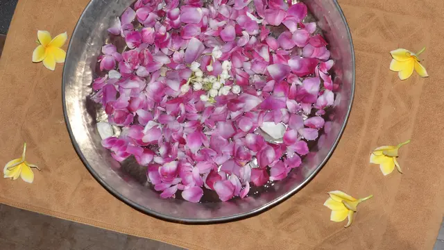 Spa tradisional Batimung dari Banjar Kalimantan Selatan