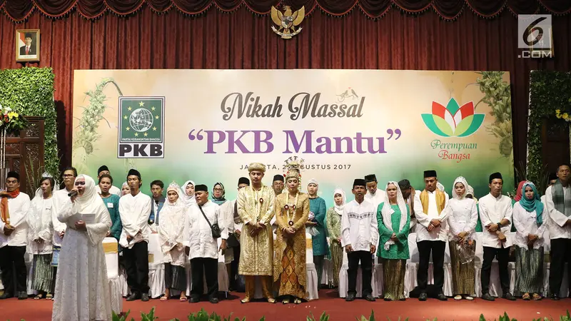 Dihadiri Empat Menteri, 103 Pasangan Ikut Nikah Massal