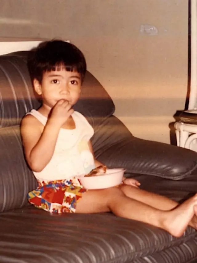 Ulang Tahun Ke-32, Ini 5 Potret Masa Kecil Vidi Aldiano yang Menggemaskan