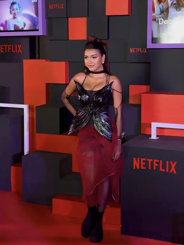 Caitlin (@caitlinnorthlewis)