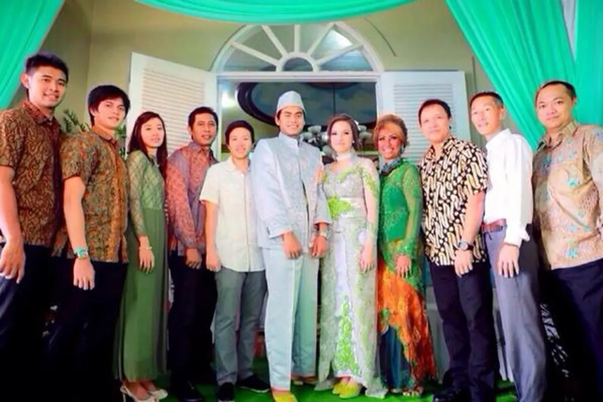 Tontowi Ahmad Nikah