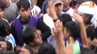 [VIDEO] Konser Dangdut Cabup Lumajang Diwarnai Adu Jotos