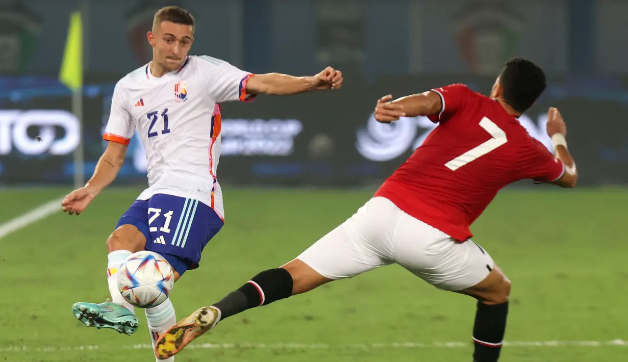 Setan Merah mendominasi jalannya laga dengan penguasaan bola mencapai 67 persen. (AFP/Yasser Al-Zayyat)