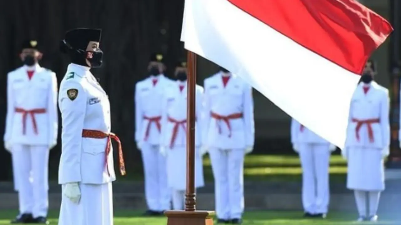 Cetak Sejarah, Gadis 16 Tahun Ini Jadi Anggota Paskibraka Nasional Pertama dari Pesisir Selatan