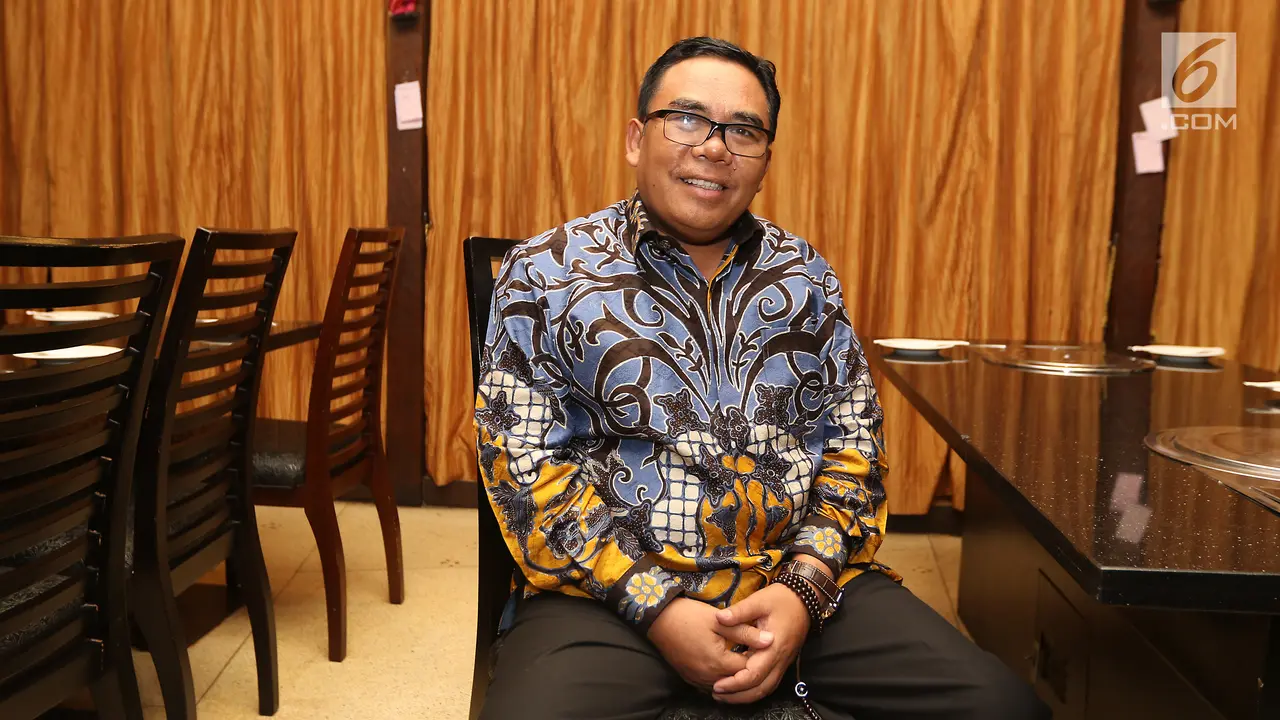 Bupati Pekalongan Asip Kholbihi