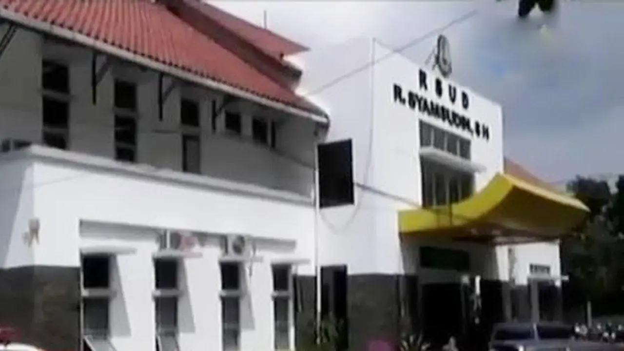 Bayi Dilempar Ayah Kandung