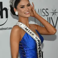 Pia Alonzo Wurtzbach merupakan wanita kelahiran Jerman, 24 September 1989. Ia merupakan seorang aktris, model, presenter, makeup artist, tak sampai disitu, wanita cantik ini juga pintar memasak yang menjadikannya seorang chef. (AFP/Bintang.com)