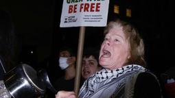 Aksi bertajuk "Autonomous Noise Demonstration for Gaza" digelar untuk menciptakan kebisingan di sekitar hotel tempat Perdana Menteri Israel Benjamin Netanyahu selama berada di New York, Amerika Serikat pada 25 September 2025. (Leonardo MUNOZ/AFP)