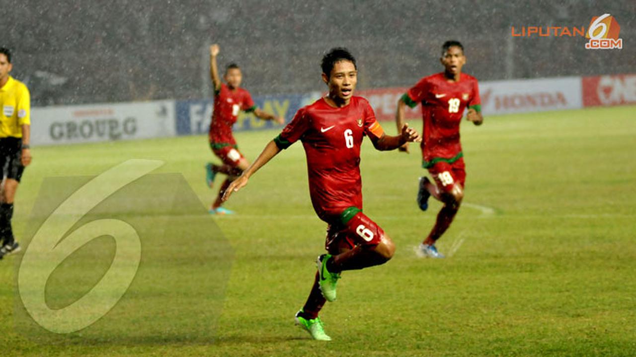 evan-dimas-2-131012c.jpg