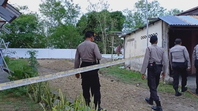 Ledakan skala besar terjadi di halaman belakang Kantor Kejari Pare-Pare (Liputan6.com/ Eka Hakim)