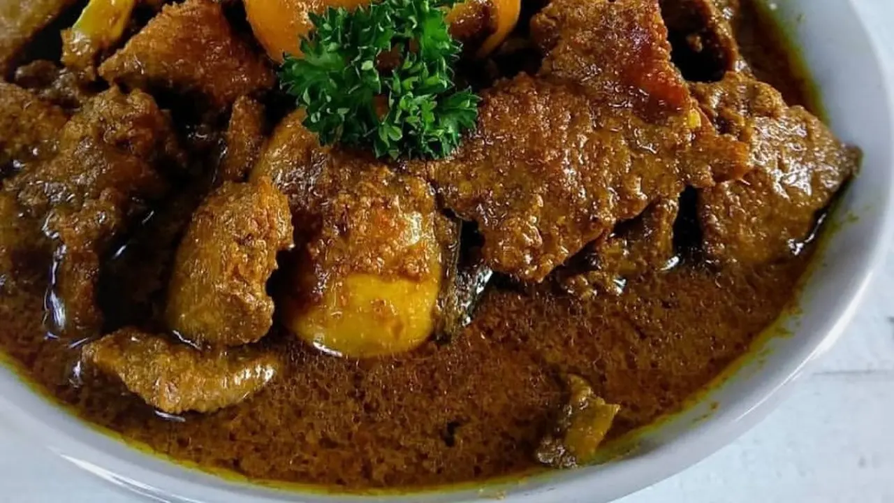 lapis daging sapi