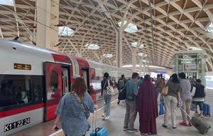 PT Kereta Cepat Indonesia China (KCIC) mencatat peningkatan signifikan penumpang Kereta Cepat Whoosh sambut libur Maulid Nabi. (Foto: KCIC)