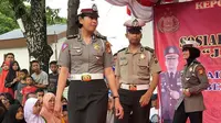 Kemasan Unik Polres Gowa Dalam Menyosialisasikan Pendaftaran Polri Zaman Now kepada Kalangan Remaja Gowa, Sulsel (Liputan6.com/ Eka Hakim)