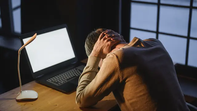 7 Budaya Kerja yang Ternyata Bisa Picu Burnout (photo by freepik.com)