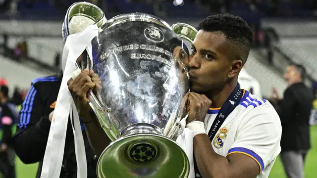 Foto: Investasi Jangka Panjang, Real Madrid Datangkan 5 Pemain Muda Berlabel Mahal Berikut untuk Regenerasi Skuat