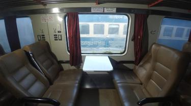 Kereta Api Super Kuat di Bangladesh