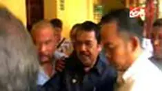 PN Makassar, Sulsel, memvonis Walikora Pare-Pare Zain Katoe satu tahun penjara dan denda Rp 300 juta setelah dinilai bersalah mengkorupsi uang APBD senilai Rp 1 miliar.