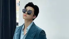 Pemilik nama lengkap Na Jaemin yang lahir di Jeonju, Korea Selatan ini sering disebut mirip dengan aktor Iqbaal Ramadhan. Sama-sama sebagai artis, bedanya Jaemin adalah idol Kpop, NCT Dream.(Liputan6.com/IG/@na.jaemin0813)