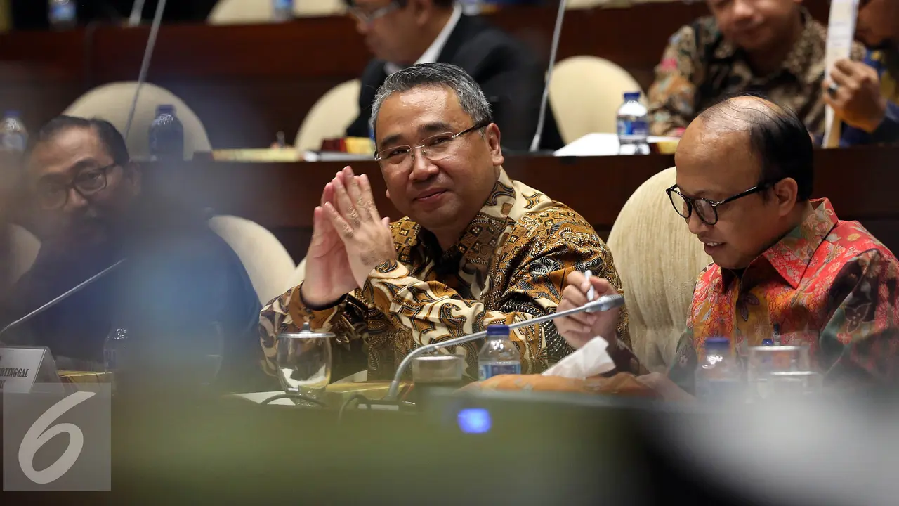 20161006- Mendes PDTT Hadiri Evaluasi Pelaksaan UU Desa di Komisi II- Eko Sandjojo-Jakarta- JohanTallo