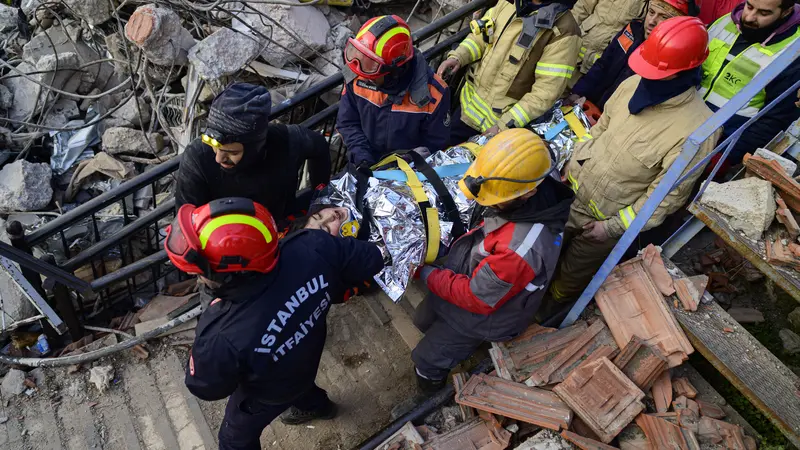 Cudi yang berusia 10 tahun diselamatkan 147 jam setelah gempa bumi di Hatay