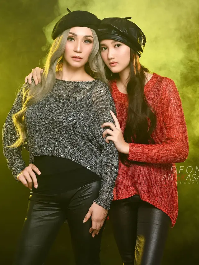 7 Pemotretan Baby Margaretha dengan Zahra, Putri Sulungnya yang Curi Perhatian