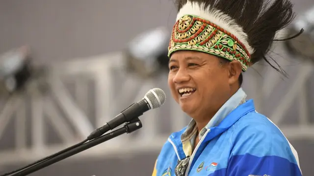 Uu Ruzhanul Ulum