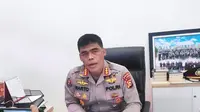 Kabid Humas Polda Riau Komisaris Besar Sunarto memberi keterangan perkembangan pemerkosaaan di Rokan Hulu. (Liputan6.com/M Syukur)