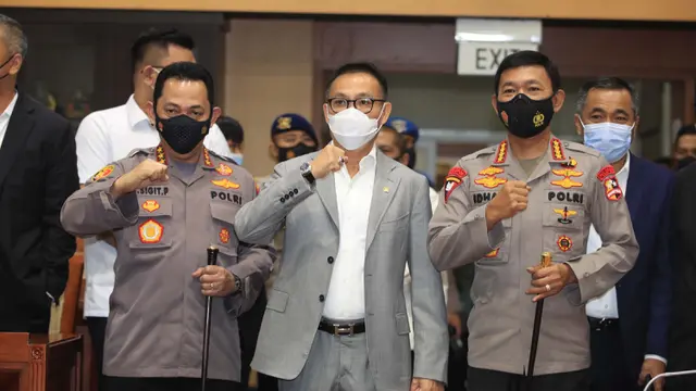 Raut Wajah Calon Kapolri Listyo saat Berhadapan dengan Komisi III DPR