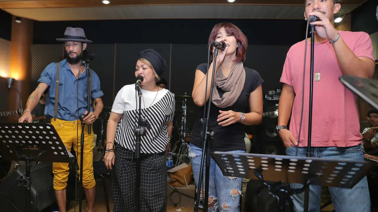 [Bintang] The Groove dan Maliq & D'Essentials