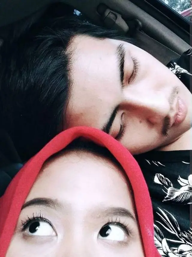 [Bintang] Dulu Pasangan Ini Sempat Viral karena Si Cewek Dinilai Biasa Aja, Ternyata Begini Hubungan Mereka Sekarang