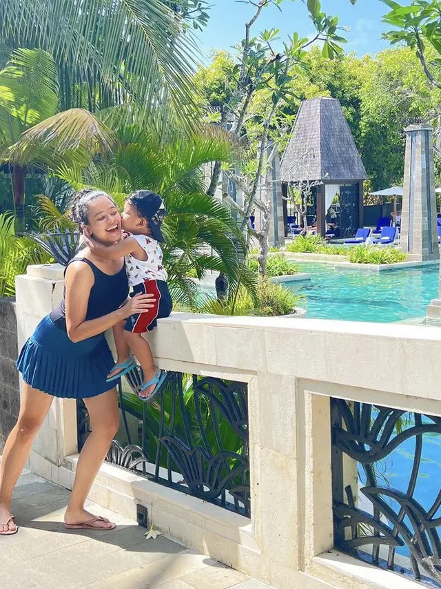 Tampilan Terbaru Mantan Penyanyi dan Aktris Cilik, Cantika Felder, credit: @cantikafelder