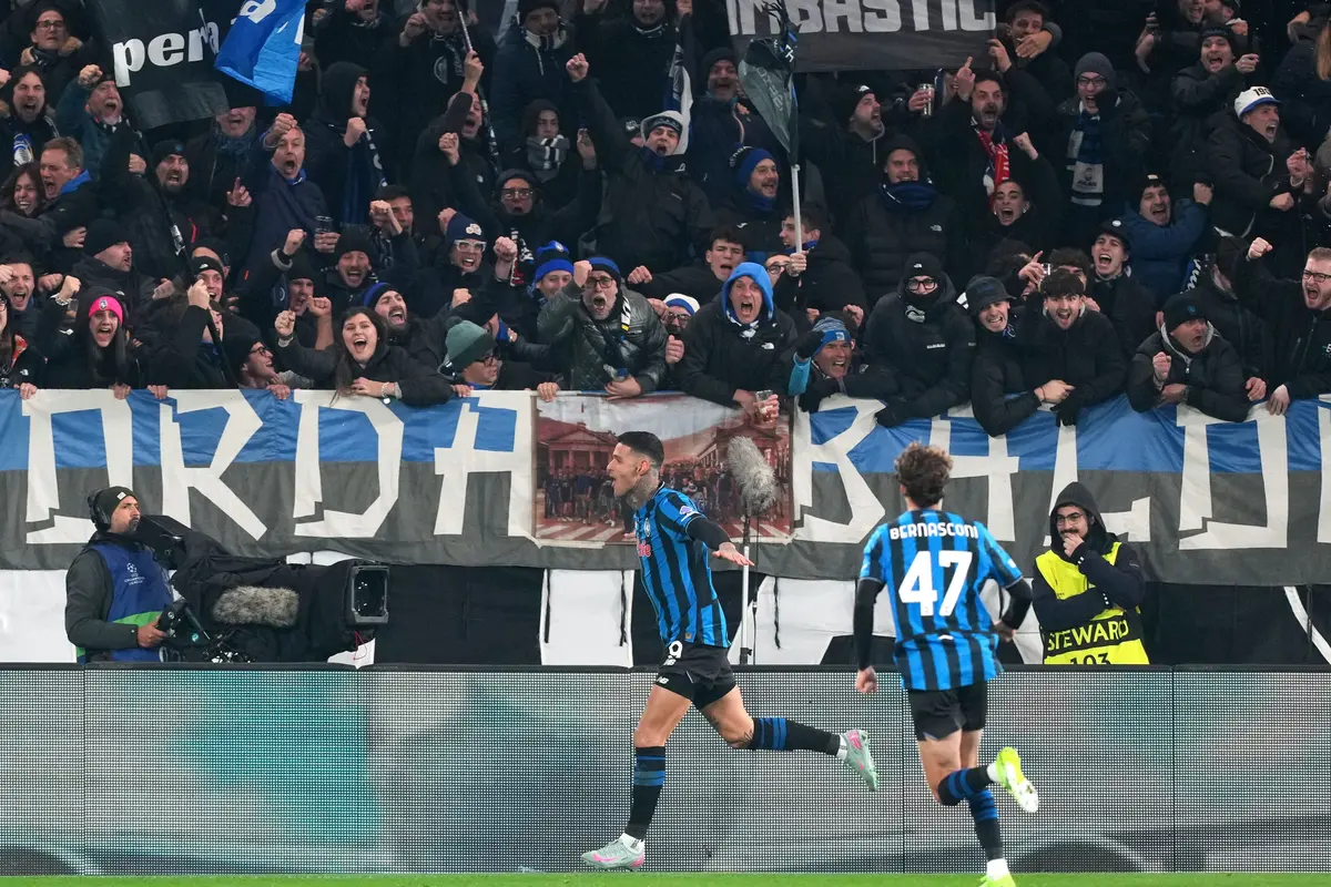 Foto: Wajah Kusut Skuad Chelsea Setelah Kena Comeback Atalanta di Liga Champions