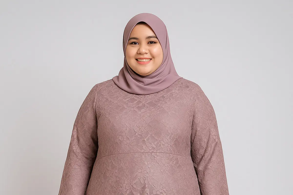 5 Tips Memilih Model Gamis Brokat untuk Orang Plus Size