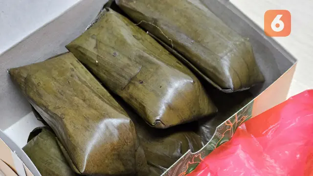 Gorengan, Menu Buka Puasa, Tahu Isi, Tempe Goreng, Lontong Isi, Makanan (Foto: Aditya Eka Prawira/Liputan6.com)