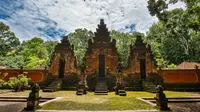 Dikelola Kemenhut, TN Alas Purwo Dikenakan Tarif Nol Rupiah bagi Umat Hindu yang Beribadah di Pura Luhur Giri Salaka