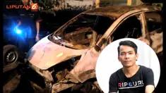 Saat di dalam mobil bersama istrinya, ia terkejut melihat ada asap muncul dari belakang mobil