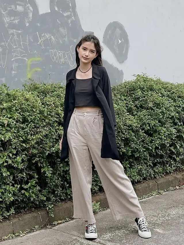 Sarah Menzel yang selalu memukau (Instagram/sarah_menzel)