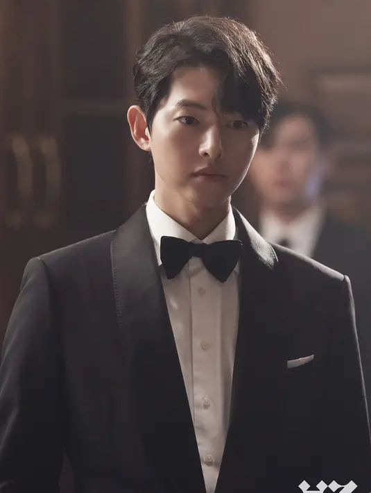 <p>Dalam pembuatan video yang menampilkan penampilan spesial Song Joong Ki, sang aktor mengatakan, &ldquo;Saya datang karena saya mendengar bahwa ada peran Vincenzo."</p>