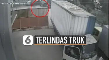 Nahas, remaja itu terlindas truk yang dihadangnya dan tewas seketika.