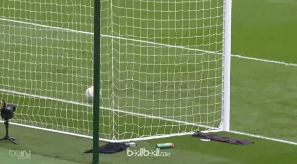 Meski sudah memastikan diri juara Liga Inggris, Manchester City tetap tampil luar biasa dan meraih kemenangan telak 4-1 atas tuan ...