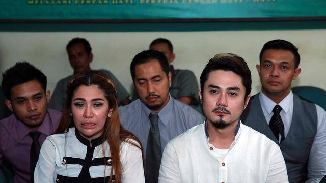 [Bintang] Cinta Penelope