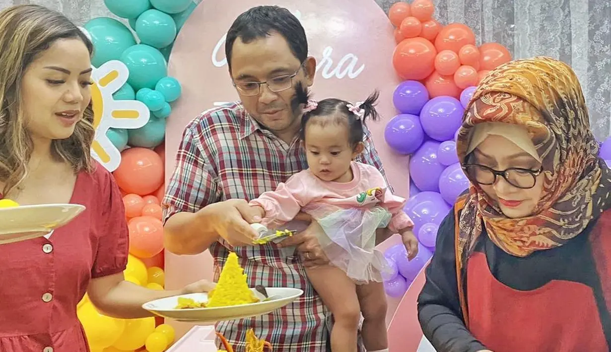 Ultah Kiara Anak Danny Rukmana (Instagram/princessraiyah)