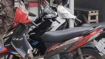 [11 Foto] Ide Nyeleneh Perbaiki Kendaraan Rusak Pakai Kayu