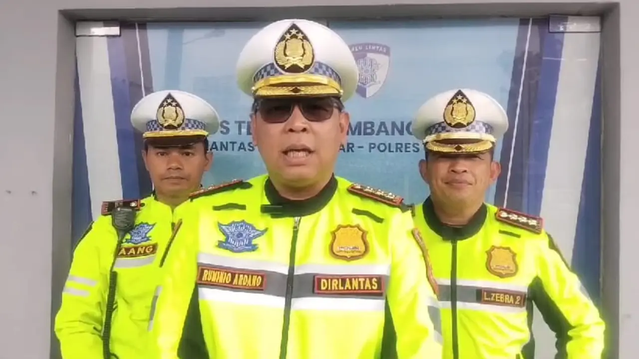 Dirlantas Polda Jabar Kombes Pol Rominio Ardano. (Foto: Liputan6.com/Jayadi Supriyadin)