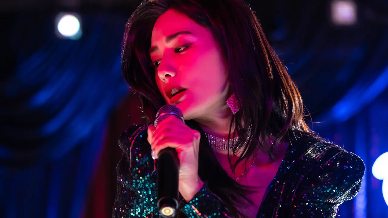 Nana dalam serial Mask Girl. (Foto: Netflix)