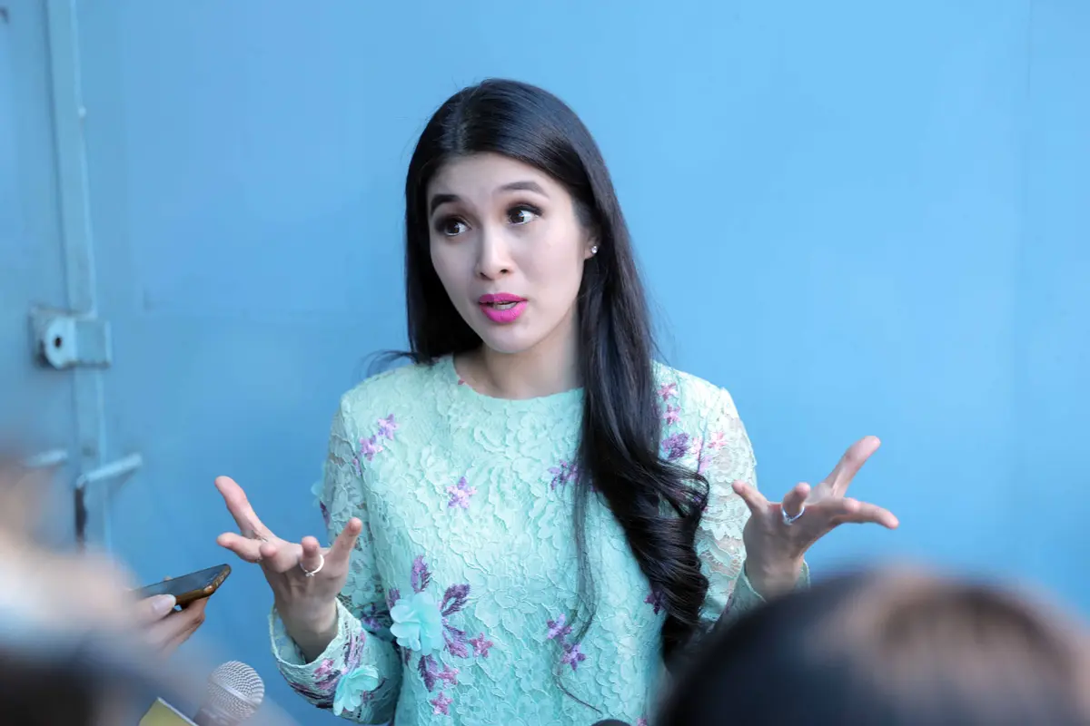 Sandra Dewi