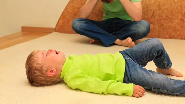 Kenali 5 Fase Tantrum pada Anak (NadyaEugene/Shutterstock)