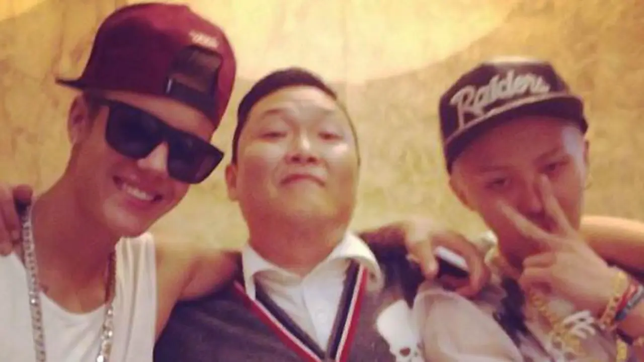 bieber-psy-131010b.jpg